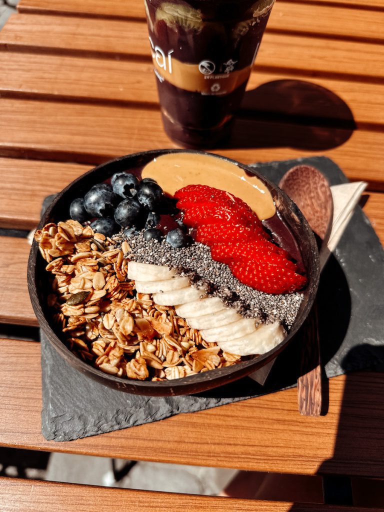 Vegan in Brussel: açai bowl bij LA ÇAI