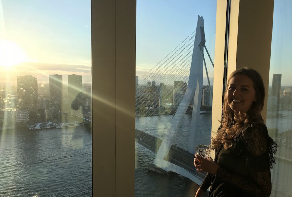Hotel Nhow Rotterdam: slapen met uitzicht op de Maas en skyline