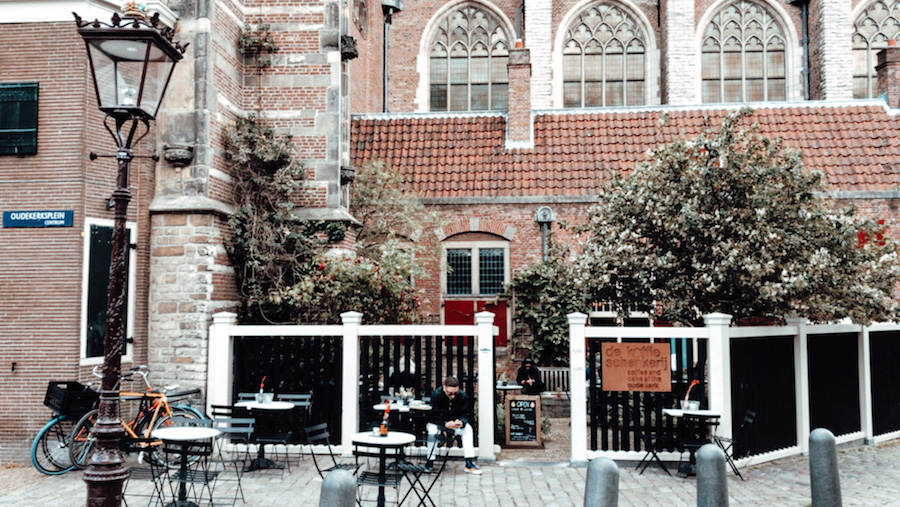 De Koffieschenkerij op de Wallen in Amsterdam