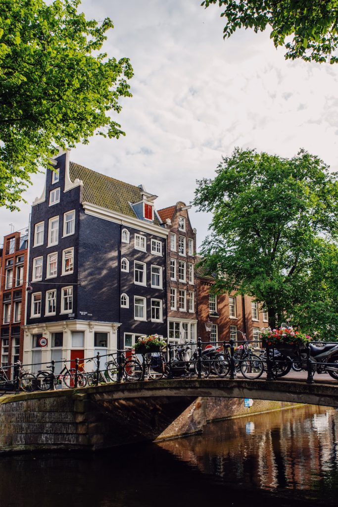 Amsterdam tips: Door Amsterdam fietsen
