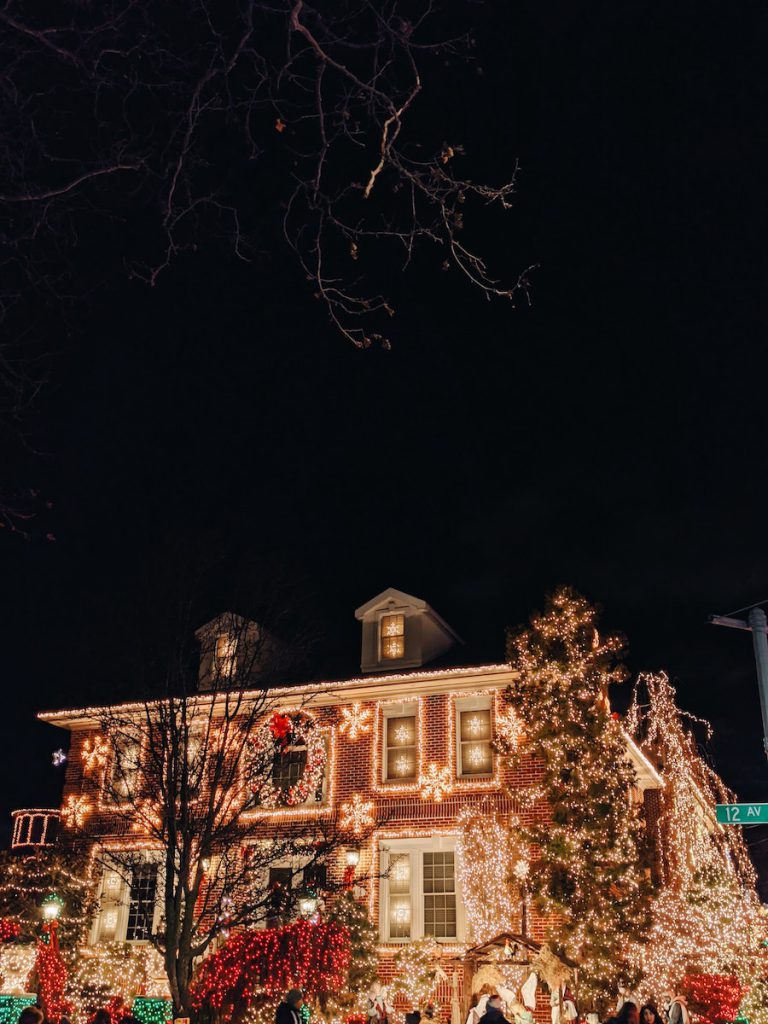 Kerstversiering Dyker Heights in Brooklyn