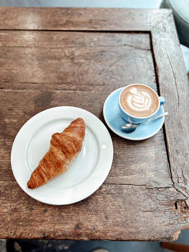Vegan croissants in Parijs bij Cloud Cakes