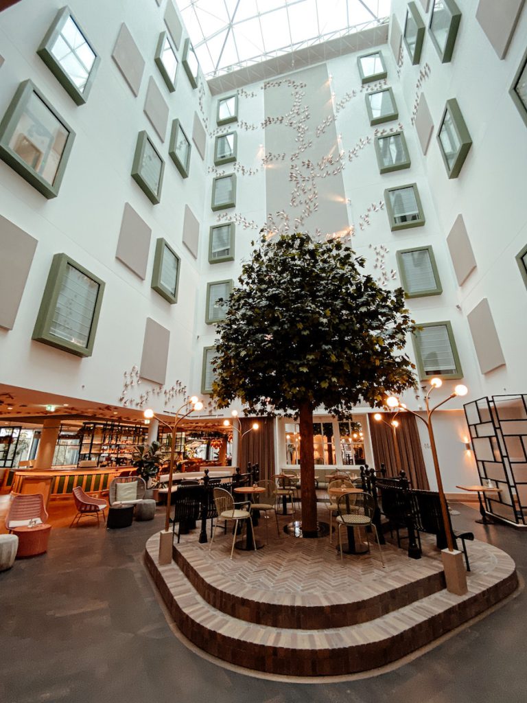 Voco The Hague hotel atrium