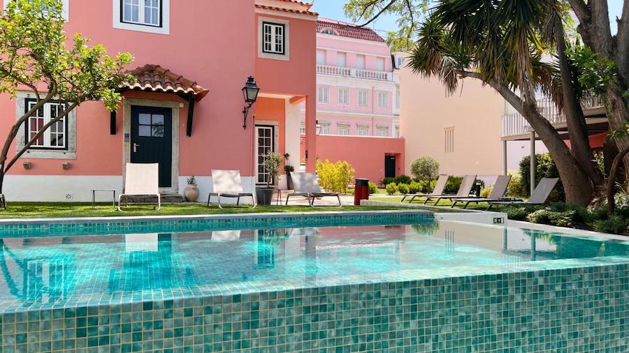 Hotel met zwembad in LIssabon: Jardim da Lapa by Shiadu