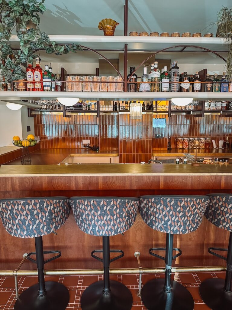 Albert Bar in hotel De Plesman in Den Haag