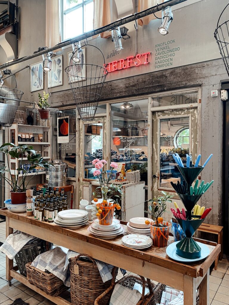 De winkel van Villa Augustus in Dordrecht